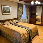 Charda Hotell Uzjhorod